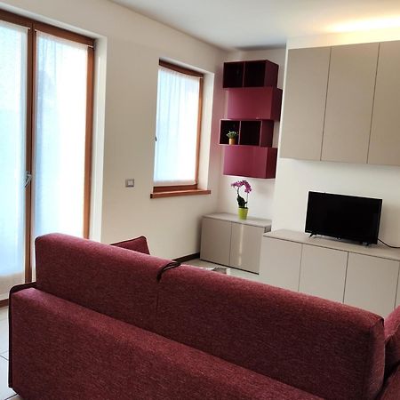 Jasmine Malpensa Express And Train To Milano Apartment Busto Arsizio Exterior photo