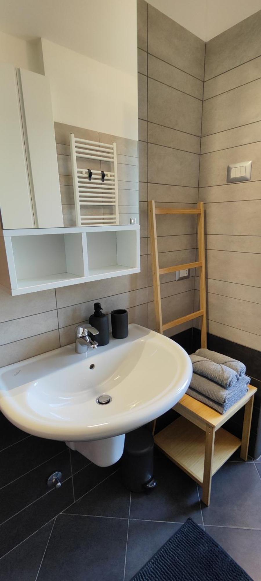 Jasmine Malpensa Express And Train To Milano Apartment Busto Arsizio Exterior photo