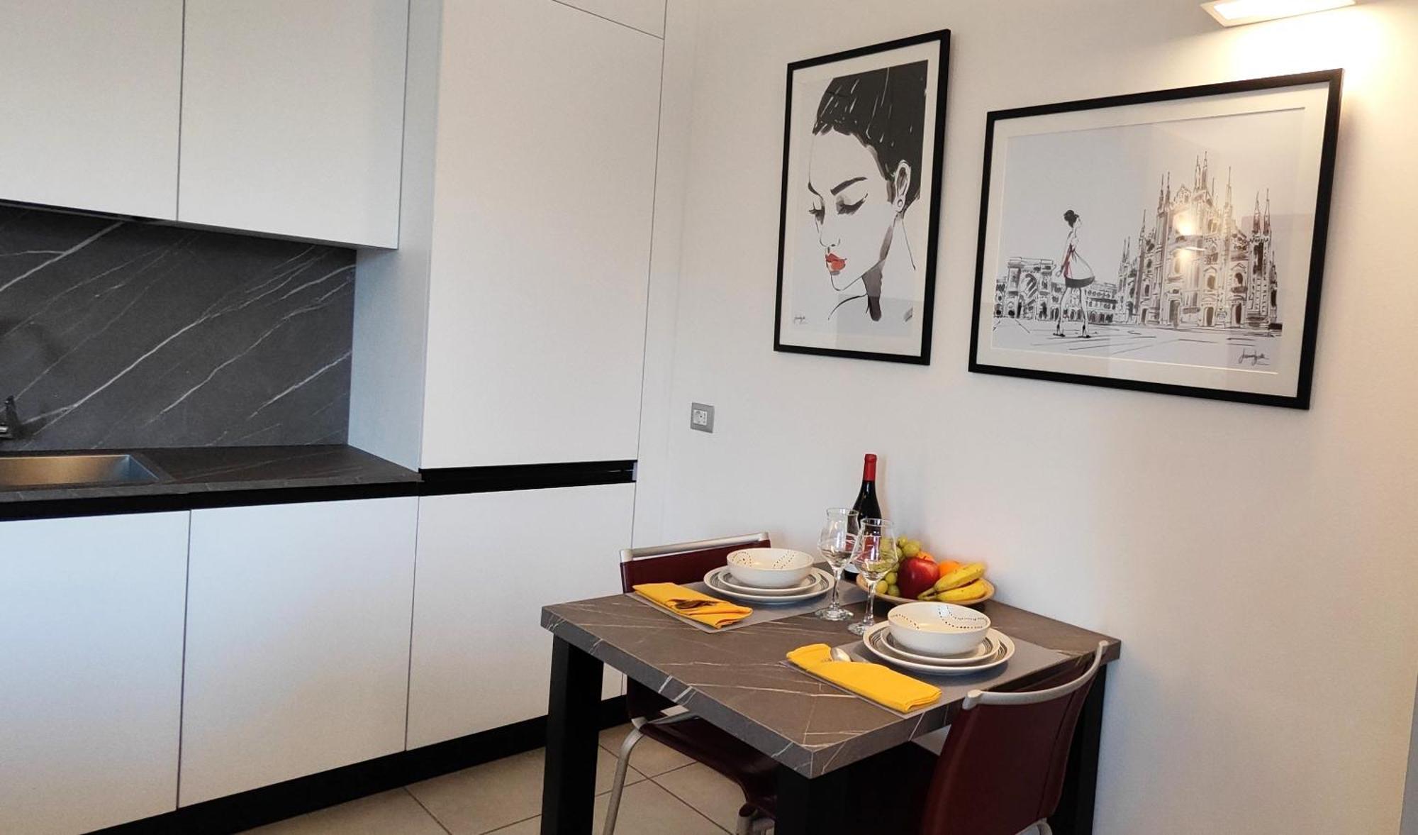 Jasmine Malpensa Express And Train To Milano Apartment Busto Arsizio Exterior photo