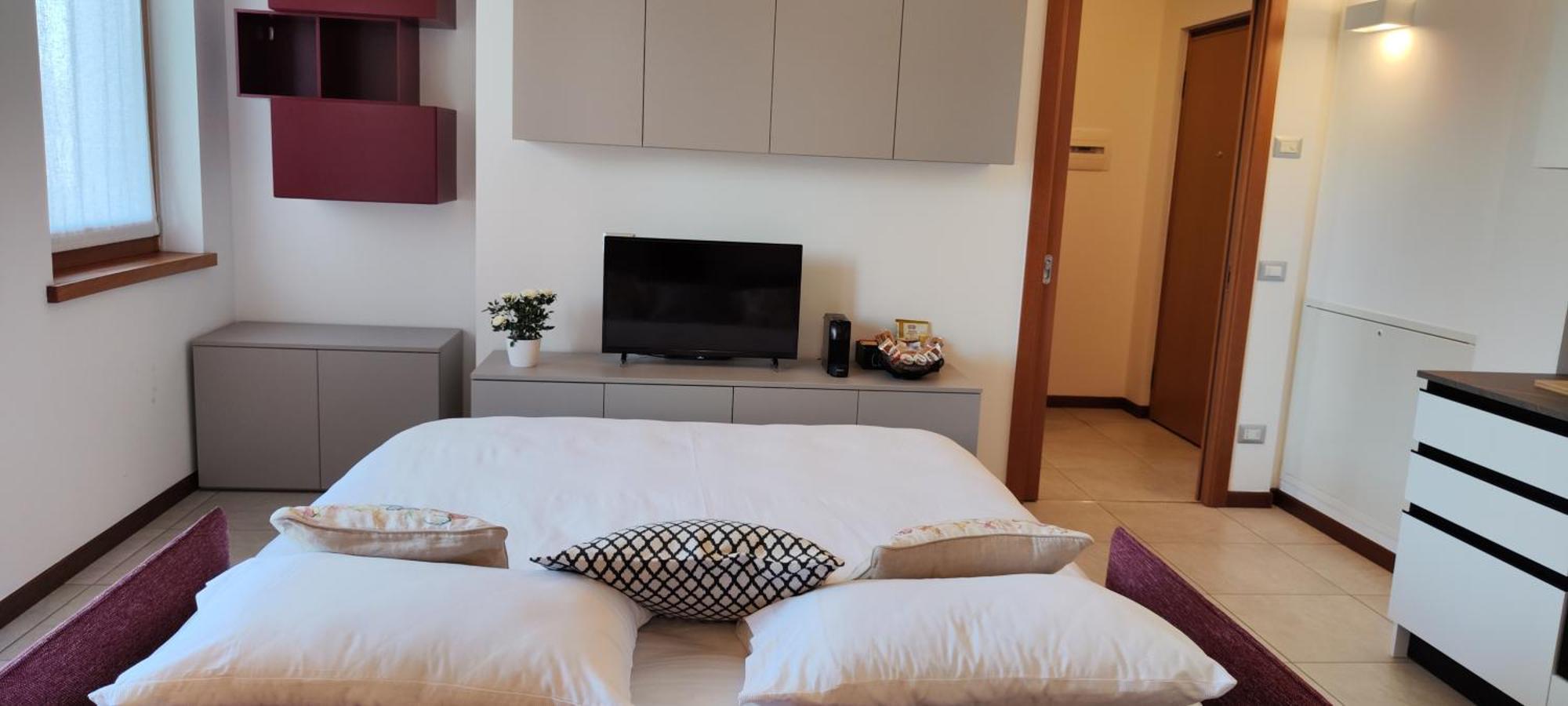 Jasmine Malpensa Express And Train To Milano Apartment Busto Arsizio Exterior photo